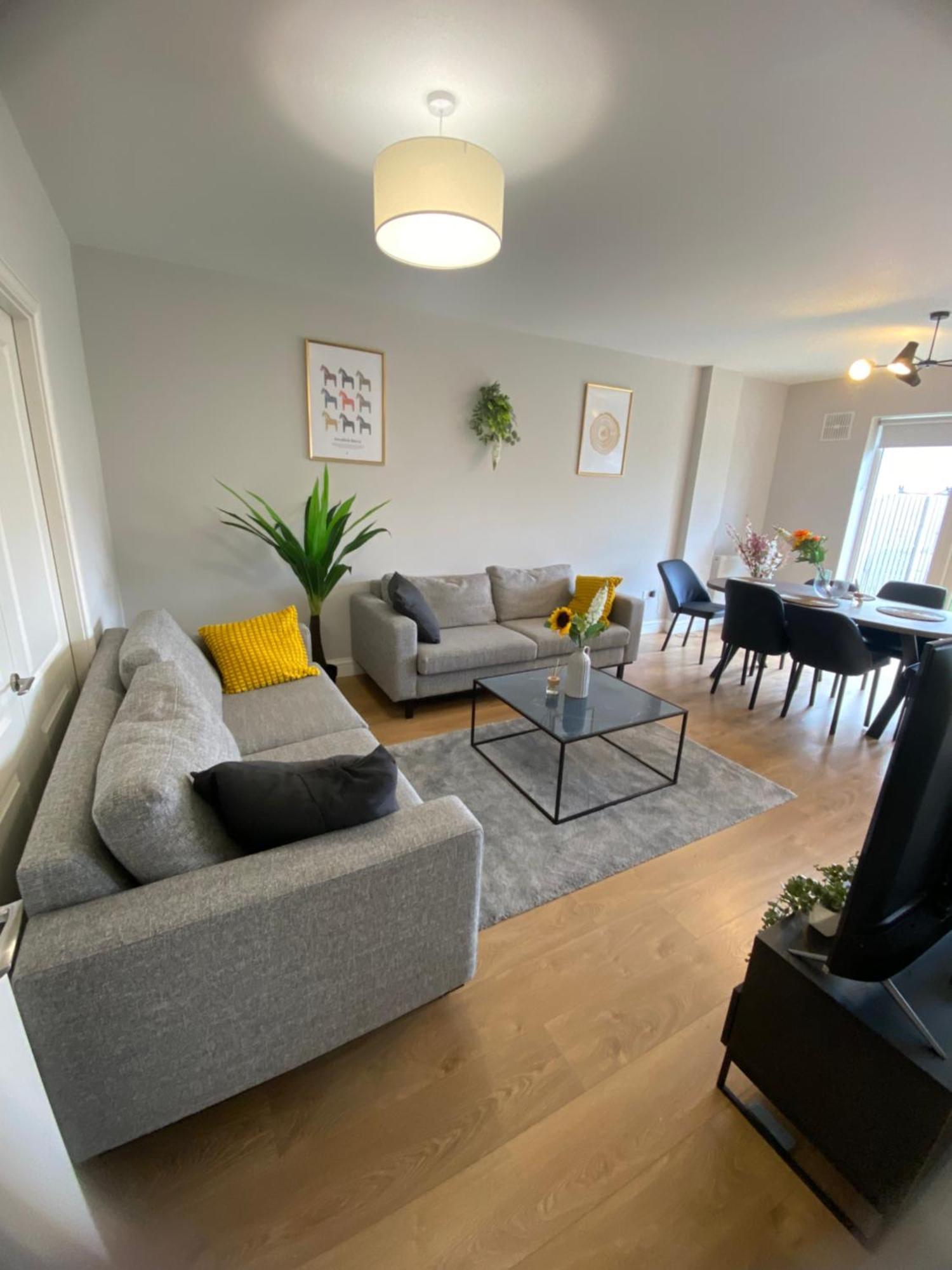 Extra Large Room In New House At Citywest Δουβλίνο Εξωτερικό φωτογραφία